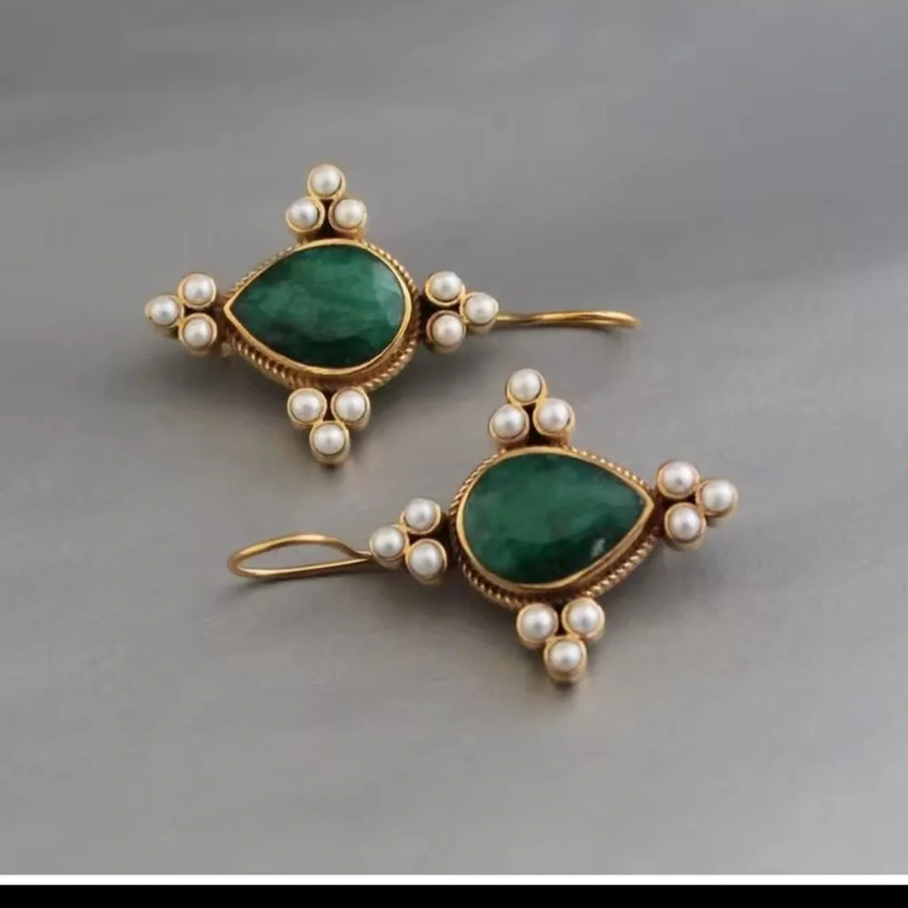 Retro Green Teardrop Earrings with Pearl Cluster Accents - Picture 6 of 8